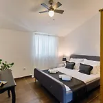 Green Residence Villa Zadar * 자다르