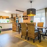 Green Residence Villa Zadar 빌라