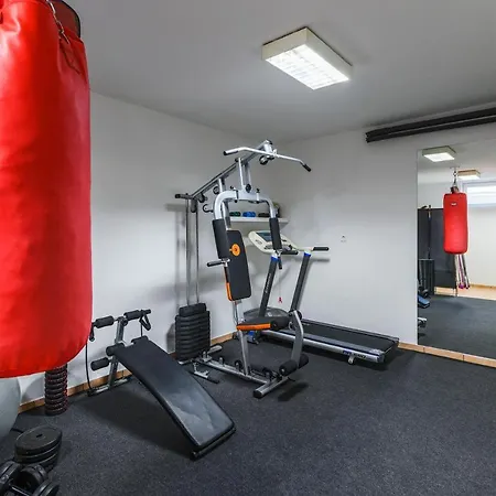 Green Residence Villa Zadar 扎达尔