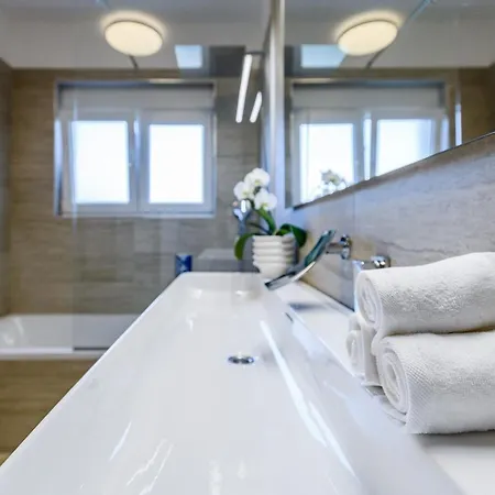 Green Residence Villa Zadar 别墅 *